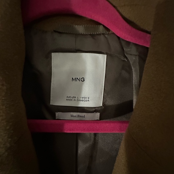 Mango Women’s Lapelled Straight-Cut Coat - Picture 7 of 9